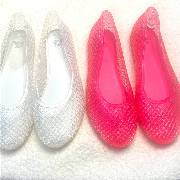 Stylish Women's Jelly Flats - White and Pink - Picture 1 of 4